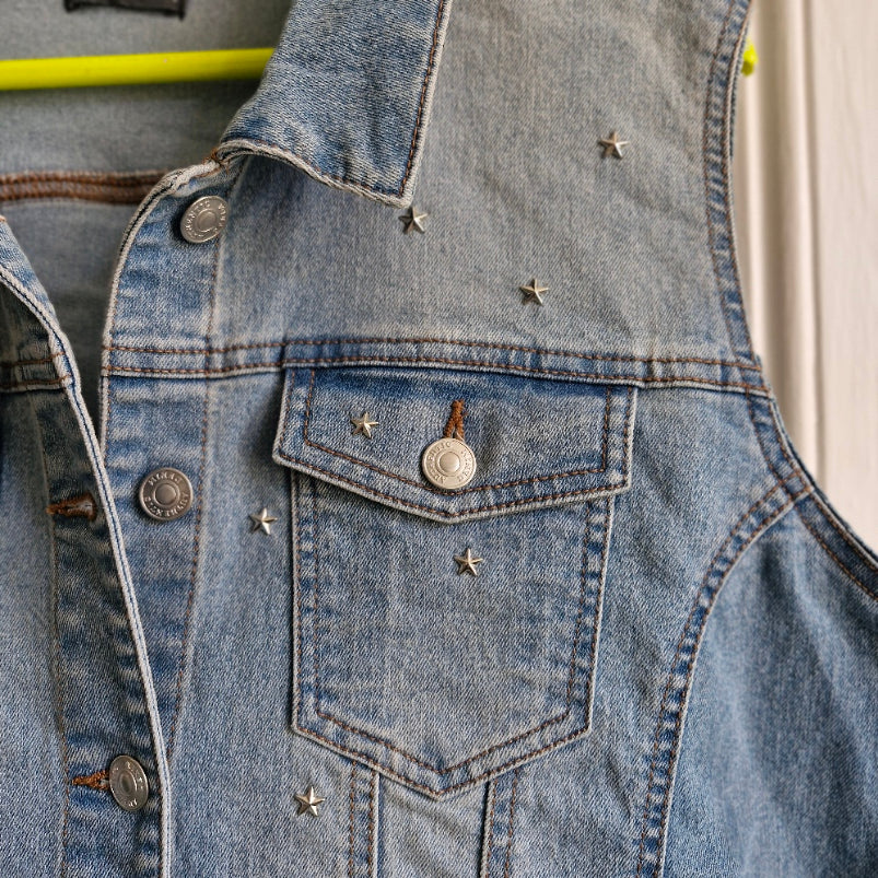 Silver Angel Wing Denim Waiscoat - Papaya Size 20