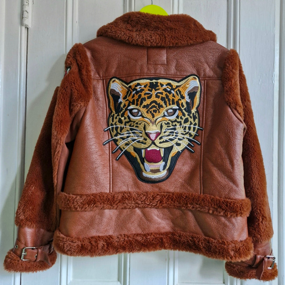 Roaring Leopard Patch (X-Large)