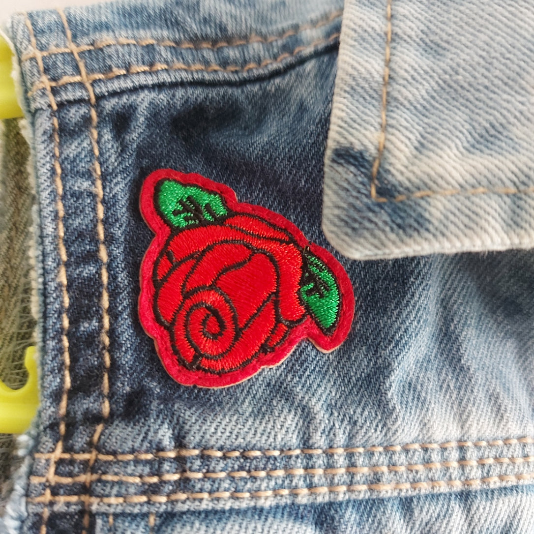 Small Red Rose Patch
