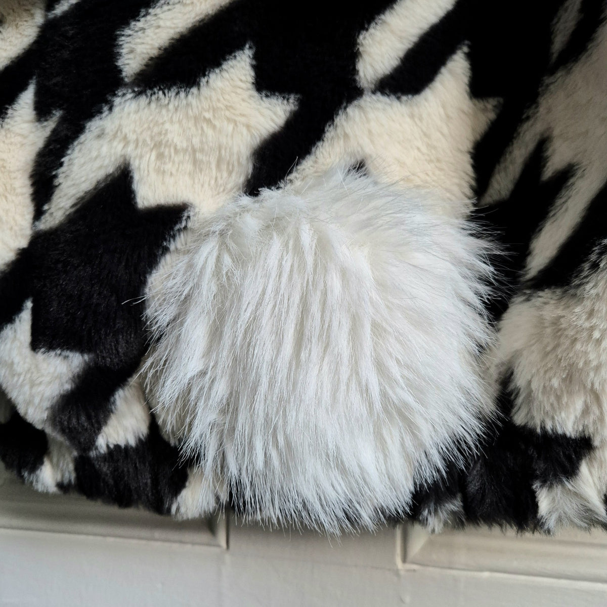 Houndstooth Bunny Coat - H&M M 14 -16