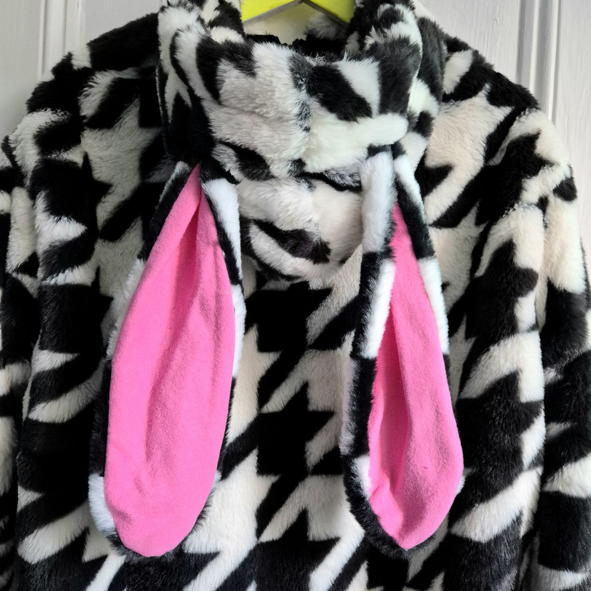Houndstooth Bunny Coat - H&M M 14 -16