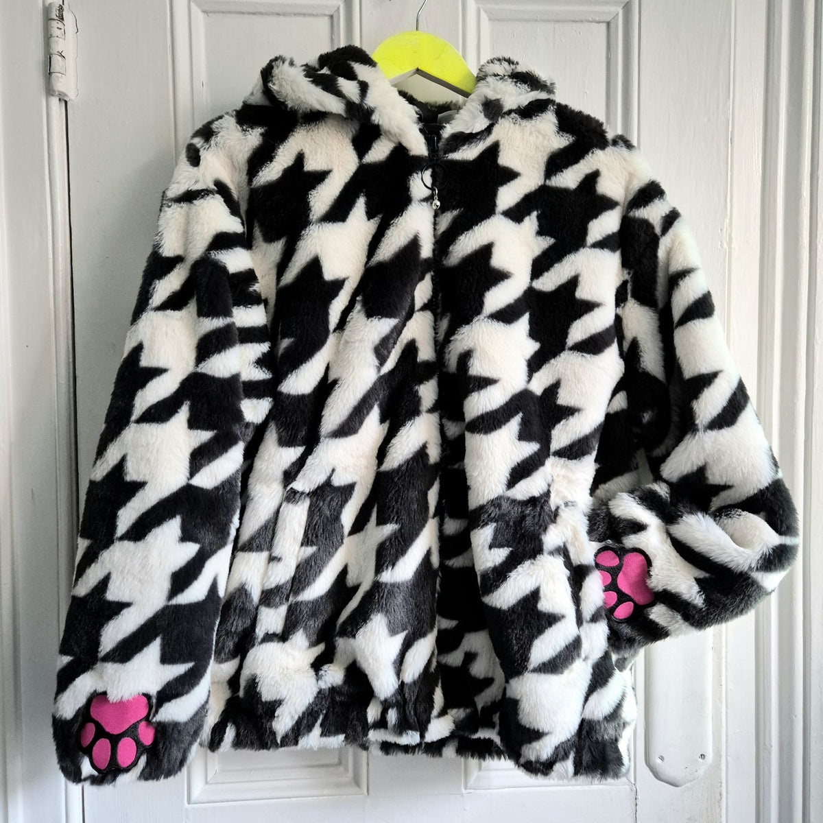 Houndstooth Bunny Coat - H&M M 14 -16